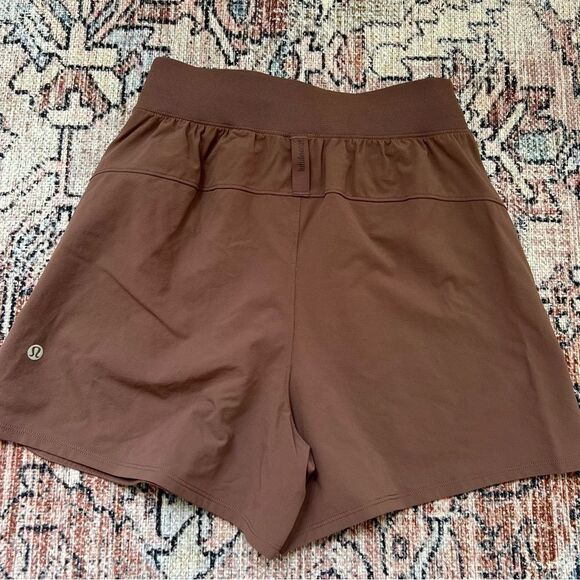 Lululemon License to Train High-Rise Short 4" in Dark Oxide Size 2 Brown Taupe - Picture 10 of 13